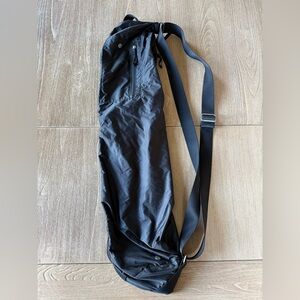 Lululemon yoga bag